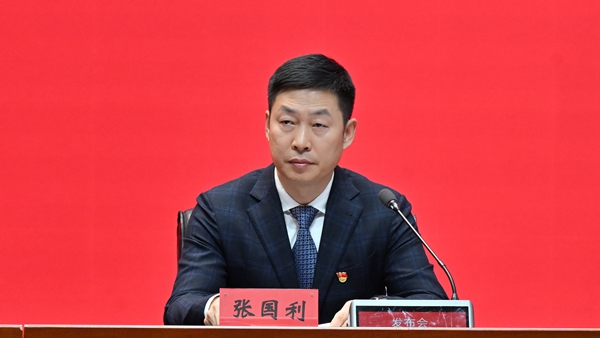 黑龙江省商务厅党组成员、副厅长张国利。李鹏举摄